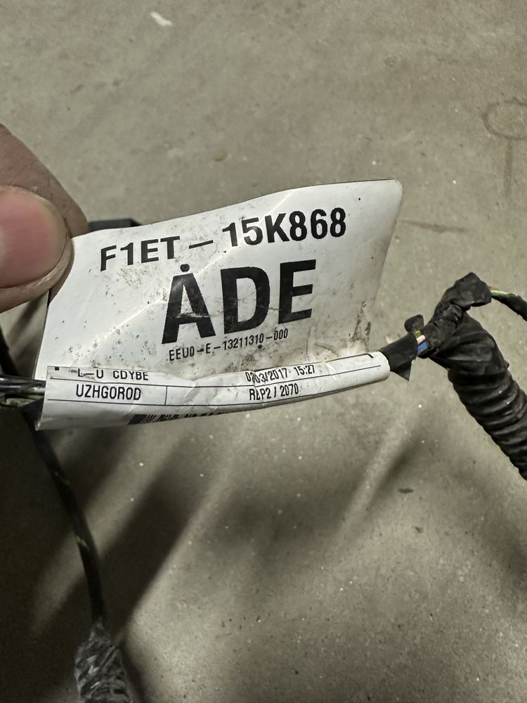 Instalatie senzori parcare spate Ford Focus MK3 cod F1ET-15K868-ADE
