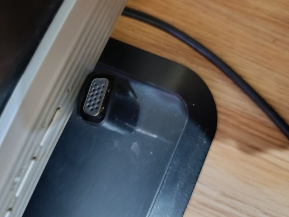 Монитор+VGA-HDMI порт