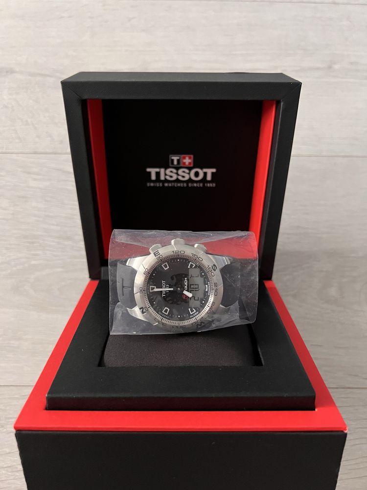 Продаю часы Tissot T-Touch II