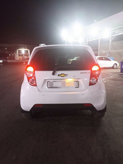 Шевроле спарк 2021 4 евро, подогрев сидений 
Обогрев зеркал боковых 
П