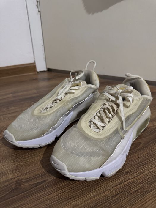 Nike airmax 2090 alb crem
