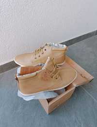 Pantofi casual eleganti