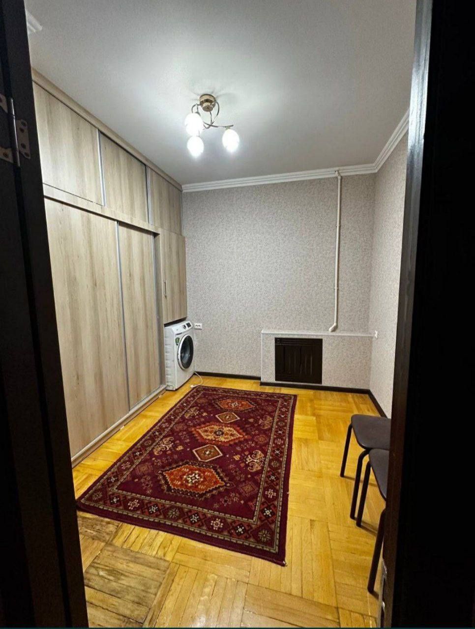 Продаётся 2х комнатная Нукусская