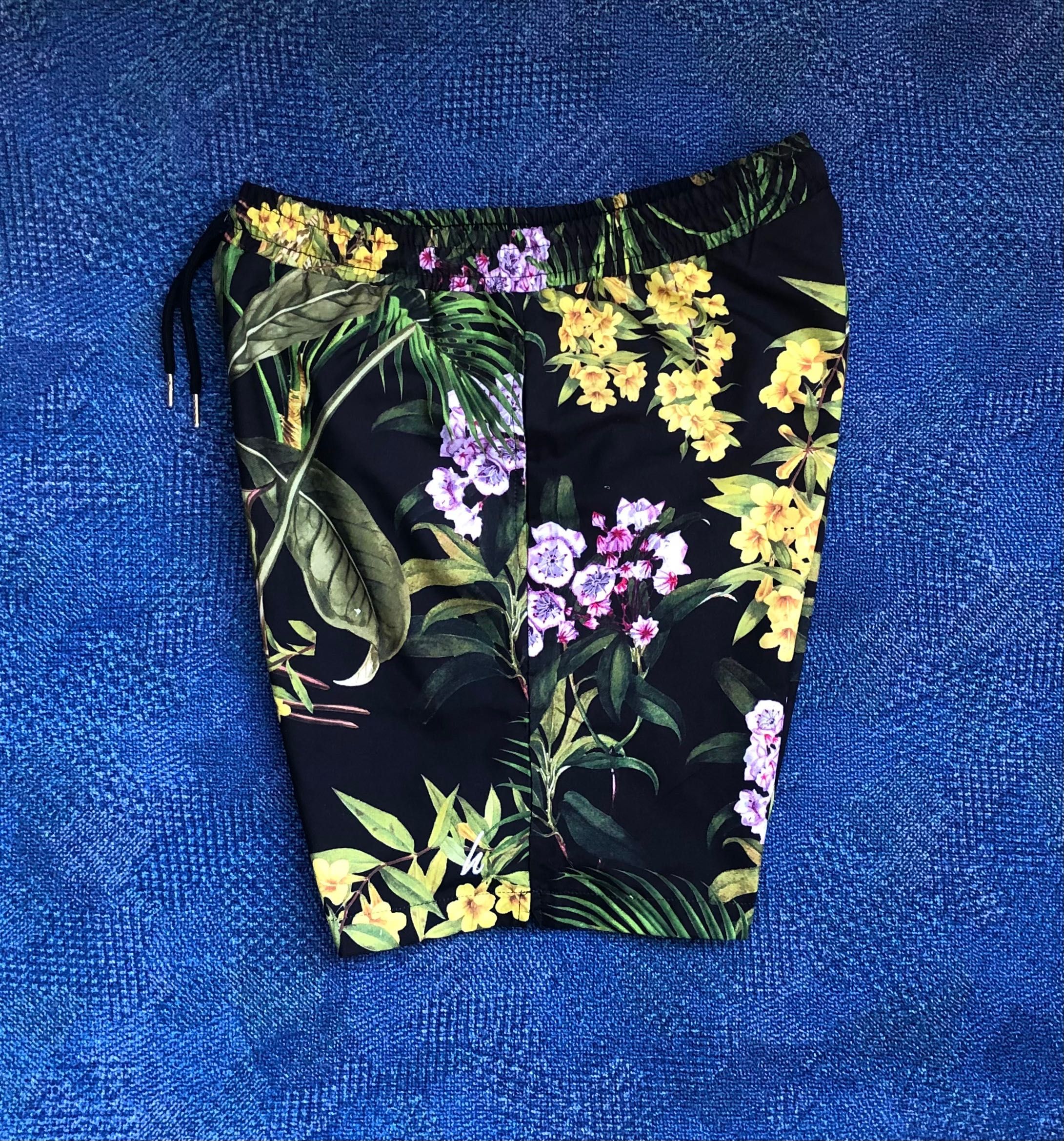 Hype Jungle Flowers Swim Shorts ОРИГИНАЛНИ мъжки плажни шорти - L