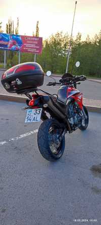 Продам Yamaha XT660X