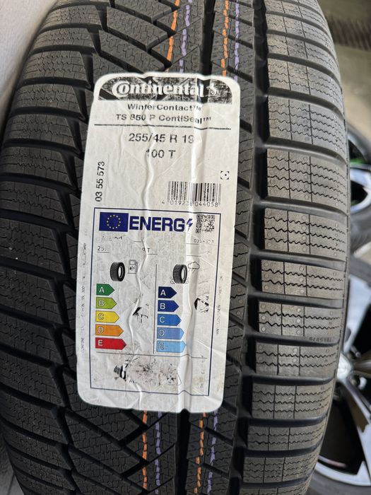 Jante Originale VW R19 ID4 E2 ID5 Black echipate iarna noi Continental