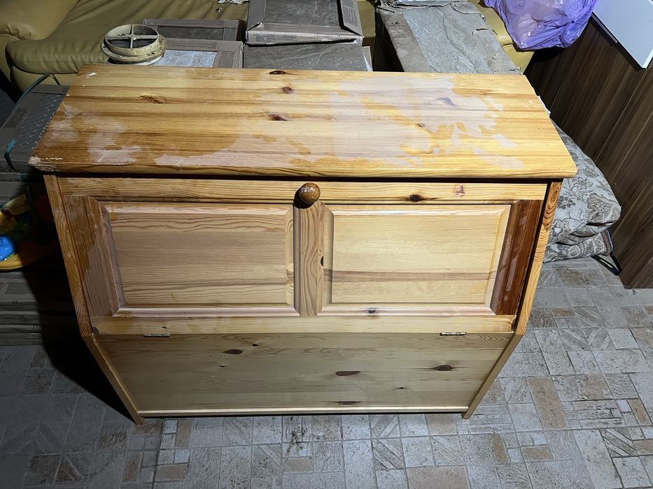 Дървен скрин/ъглови легла