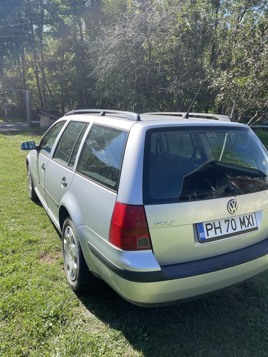 Volkswagen golf  4