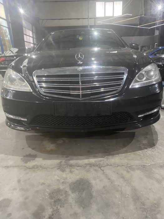 AMG Предна броня W221