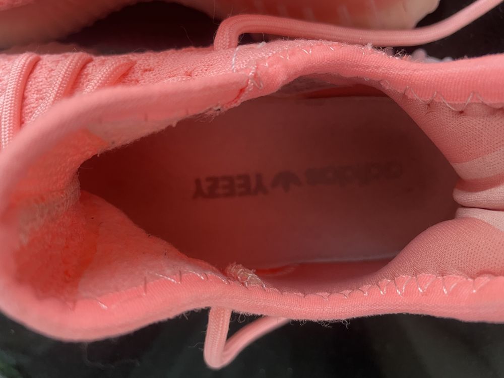 Adidas Yeezy розов 36 номер