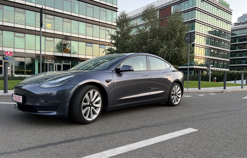 Rent a Car - inchiriere Tesla Model 3 Long Range AWD 2020