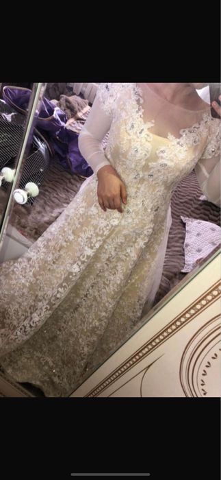 Срочно продам шикарное вечернее платье