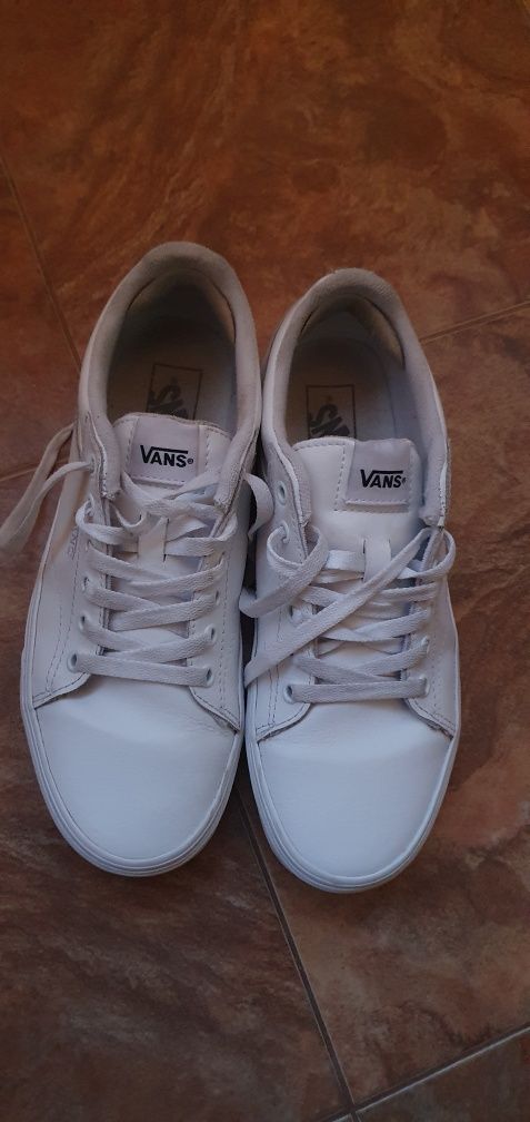 Vans Женски обувки