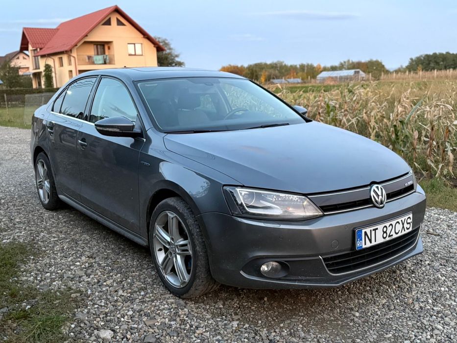 Volkswagen Jetta Hybrid