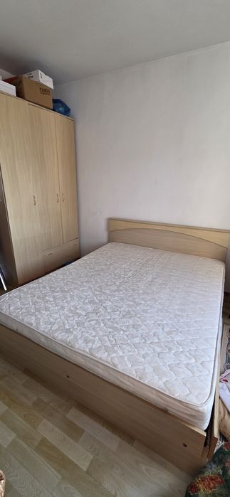 Спальный гарнитур