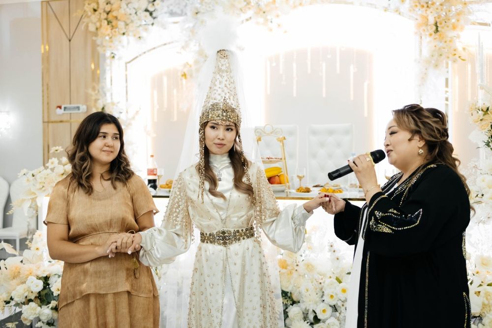 Платье на узату свадебное