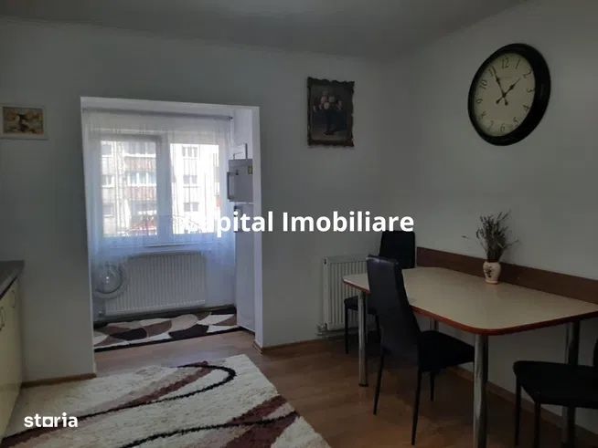 Apartament decomandat, 2 camere, Bd. Independentei