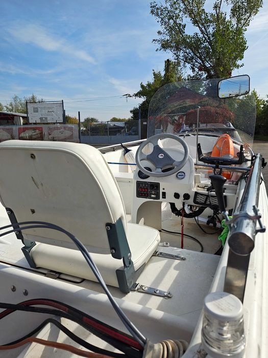 Vand barca QUIKSILVER 440 FISH