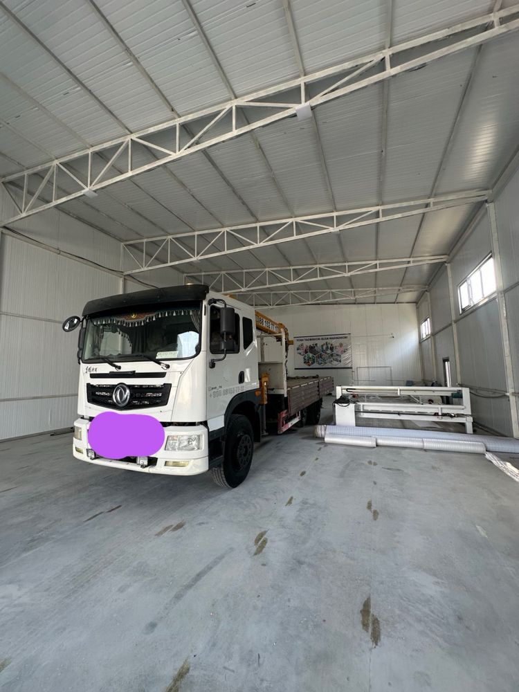Manipulyator  7tonalik  borti 6.40-2.40 xolati yaxshi yili 2022 yil