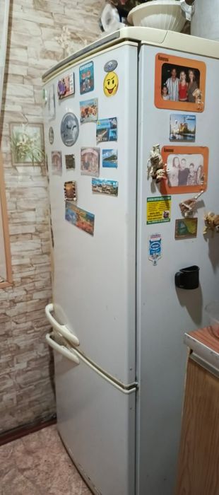 Холодильник рабочий