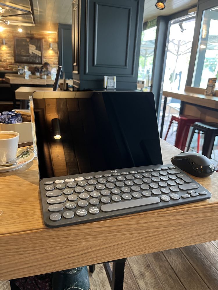 Таблет Lennovo Yoga tab 11
