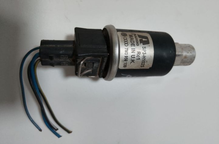 Senzor Presiune clima SP3H1025 Volkswagen VW Polo a 3-a generatie 6N