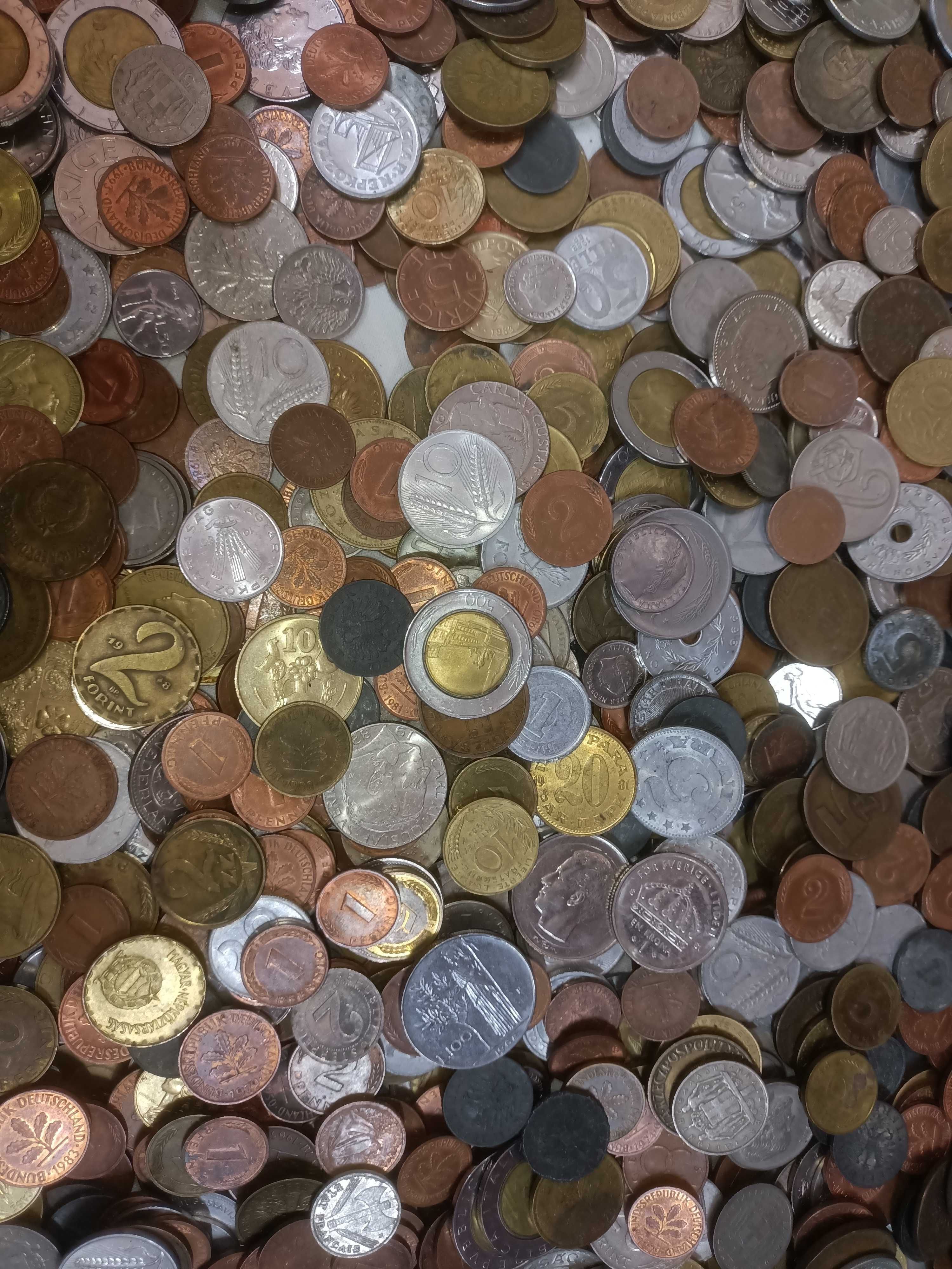Monede vechi de colecție la kilogram