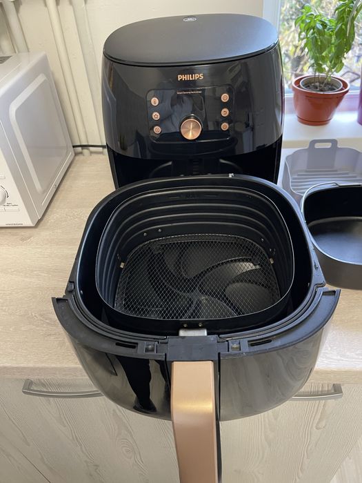 Philips Airfryer XXL 7,3litri/1.4kg