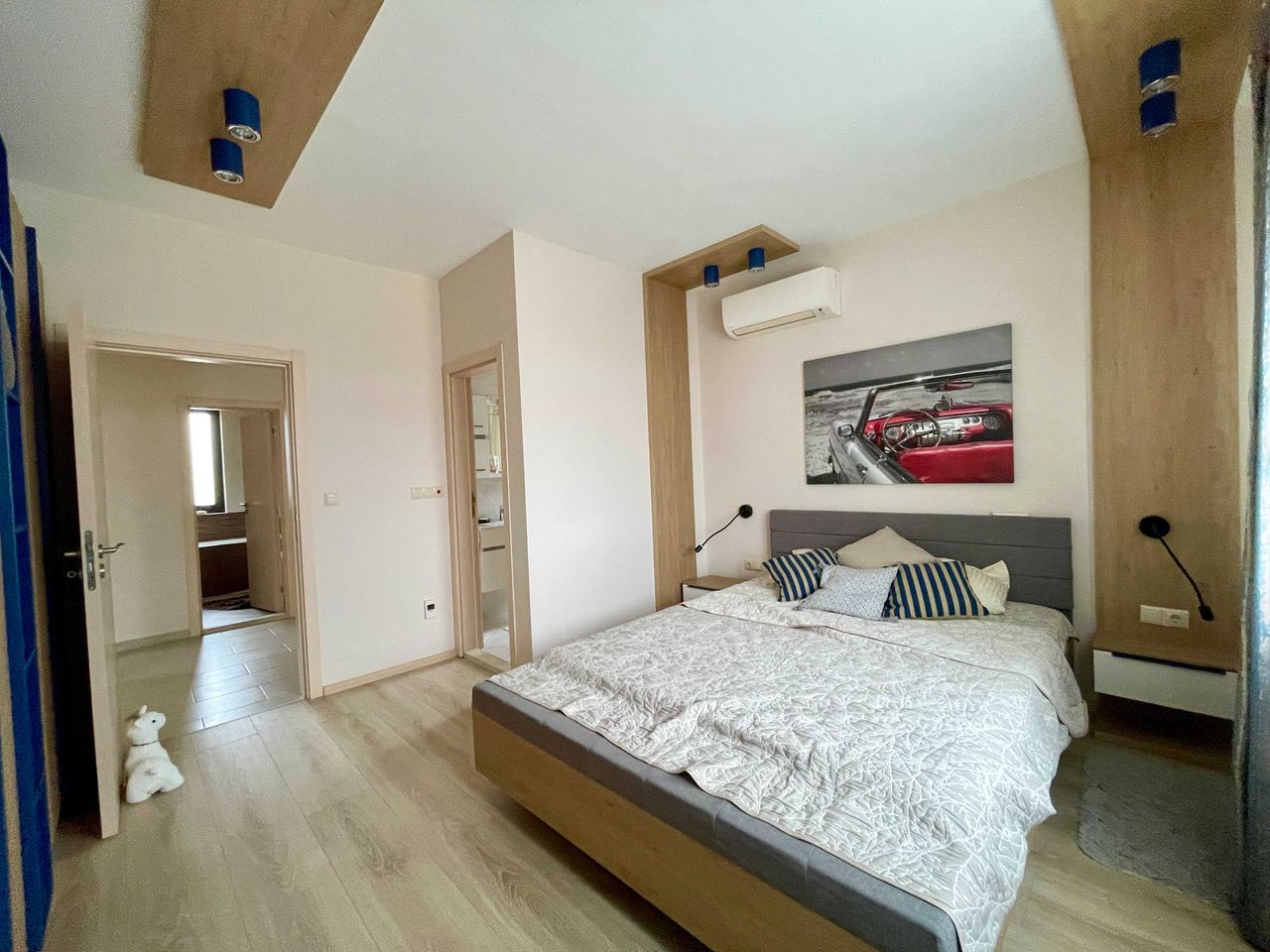 Продава се Къща в Поморие - 228 кв.м за 1575 €/кв.м - Снимка #10