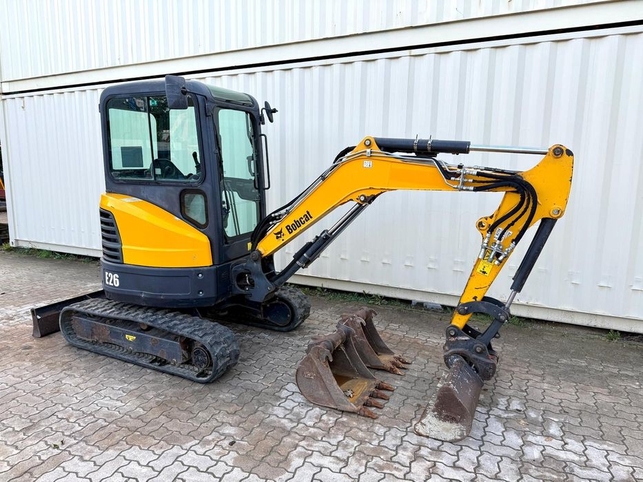 Miniexcavator Bobcat E26 2016