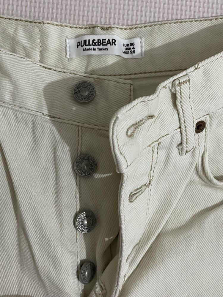 blugi pull&bear albi