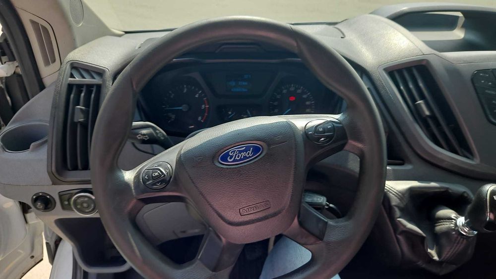 Ford transit 2015