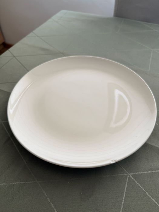 Икеа сервиз 33 части FARGKLAR
