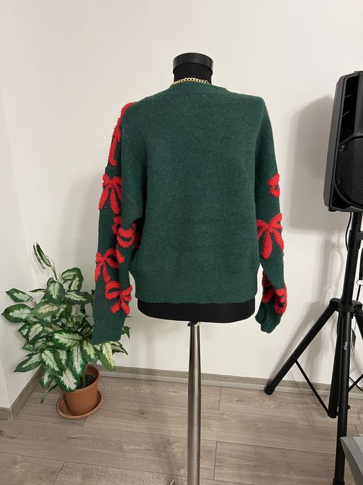 Pulover Debut iarnă verde roșu cu fundițe 3D în relief