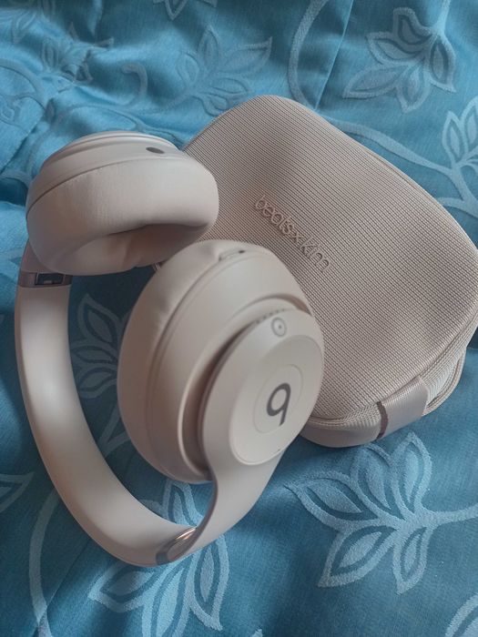 Слушалки Beats Ким Кардашян