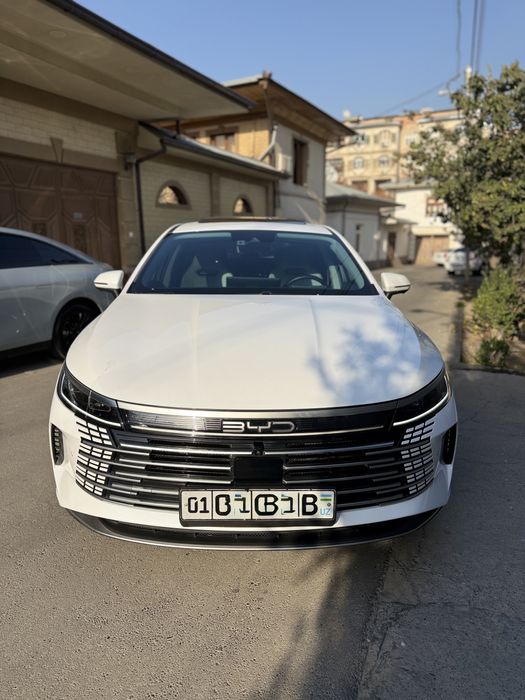 Byd chazor 120 li flacship fulli 2023 yil 19550