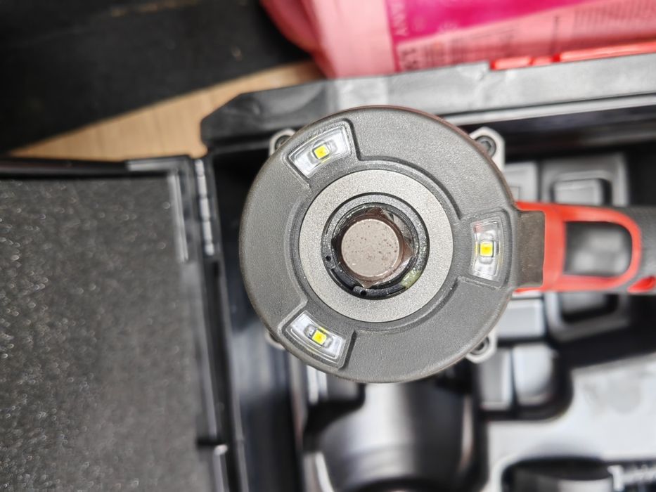 Гайковет Milwaukee