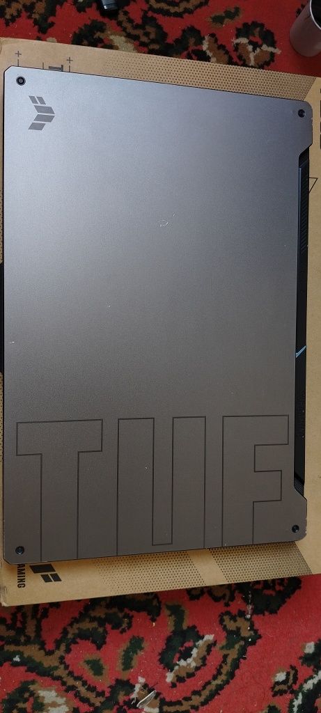 Asus TUF Gaming F17 TUF706H .