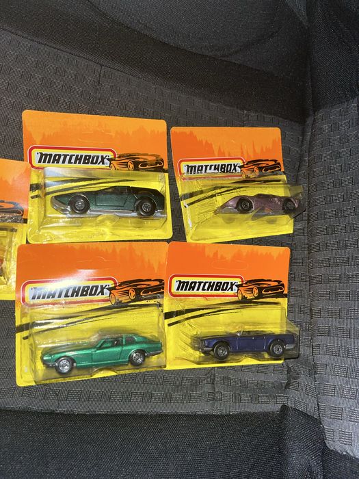 Продавам Matchbox колкчки българско производство
