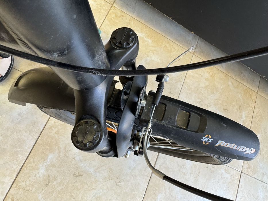 Bicicleta BMW pentru copii