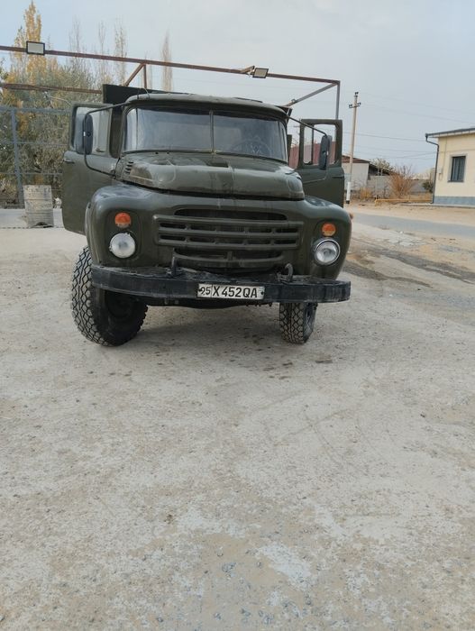 Zil somasoval satiladi dizel.89 jil.