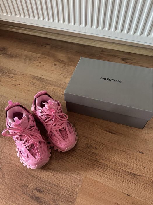 Balenciaga Track