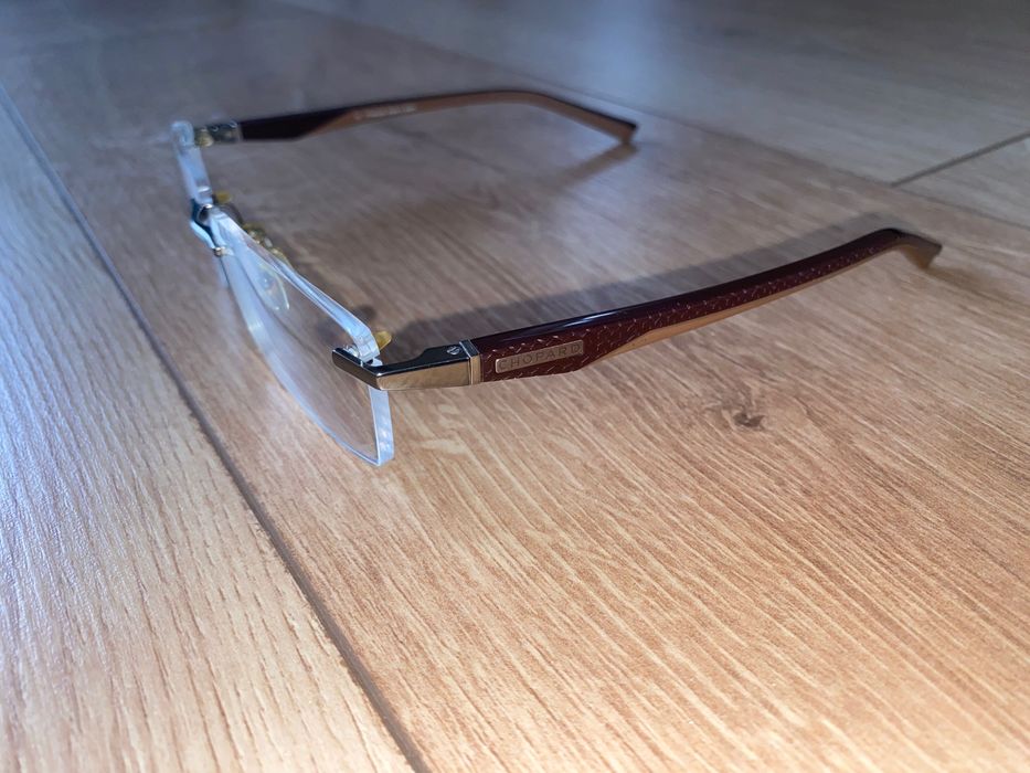 продам люксовые очки для зрения  Chopard  (  VCH920 )