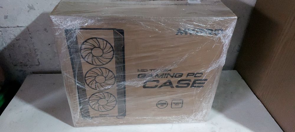 Янги система блок таёр Windows 10 қуйилган. Параметрлари ёзилган.