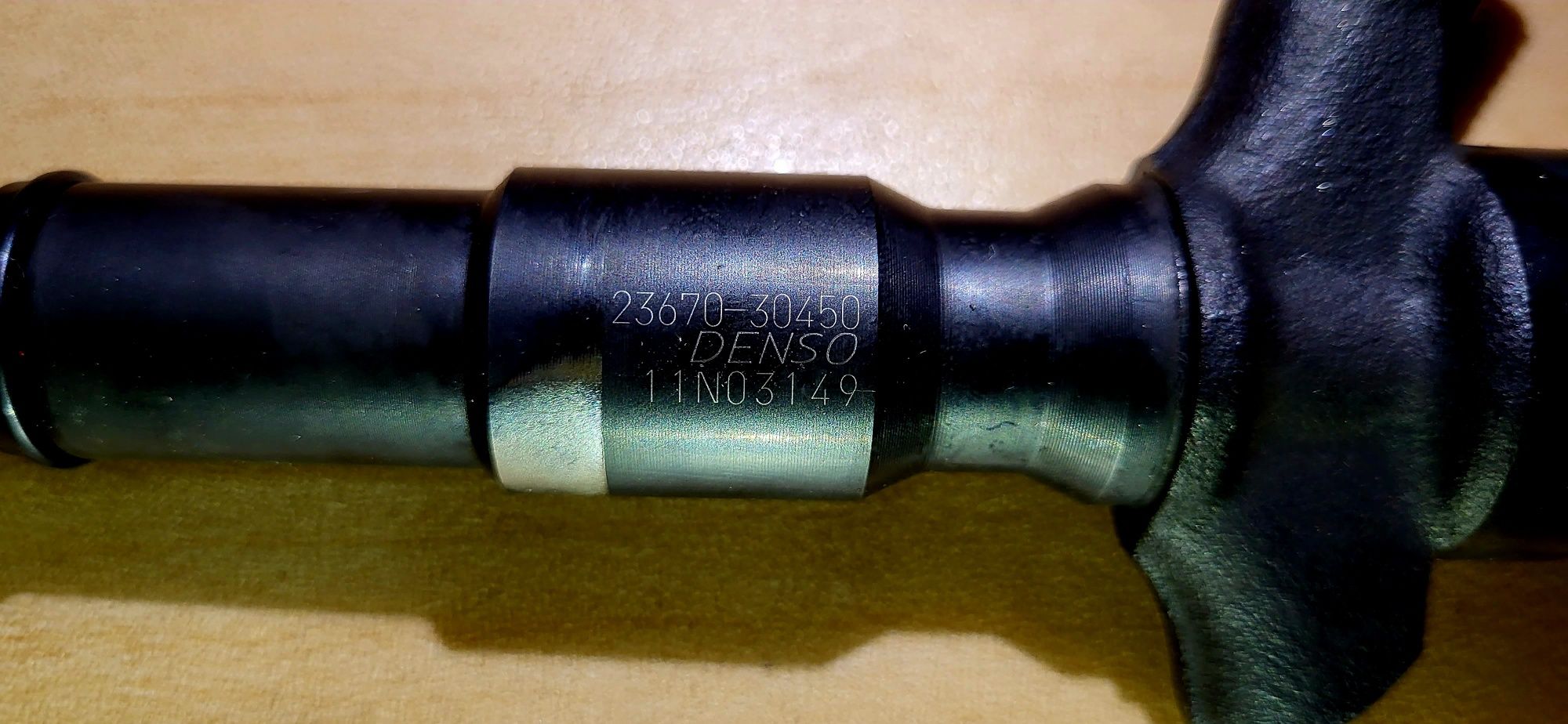 Injector Denso 23670 - 30450 Toyota Hilux