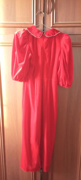 Turetskiy toʻyga pramoy koʻylak razmeri 48 qizil juda chiroyli