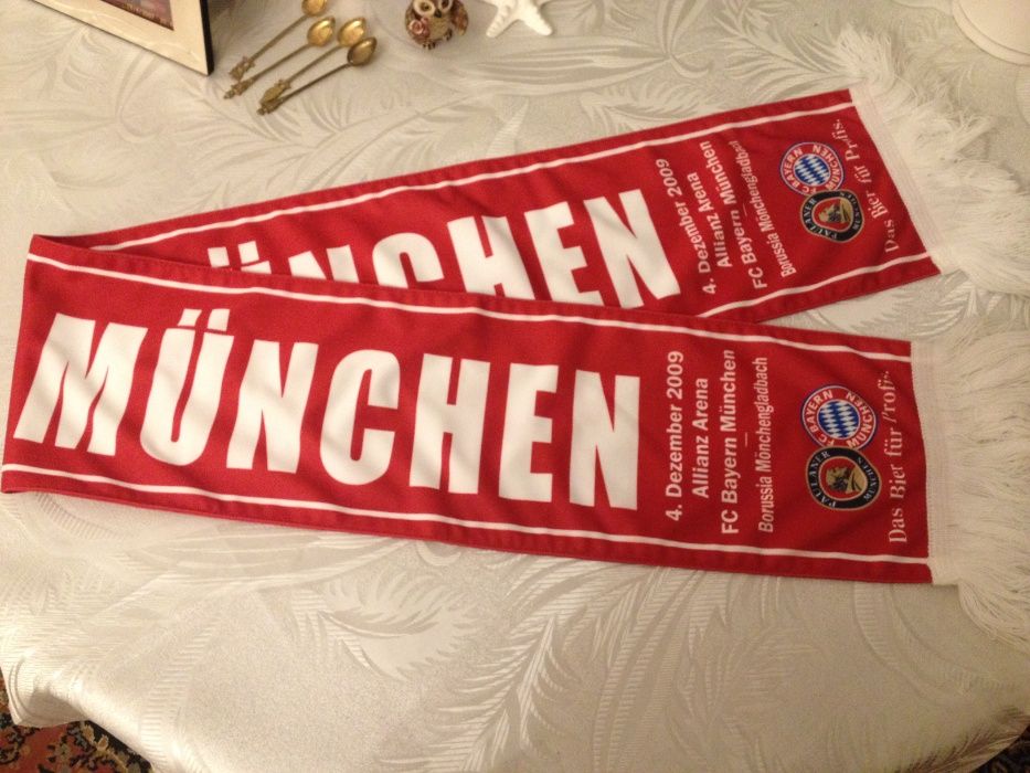 FC Bayern München и други фенски шалове, шал нови