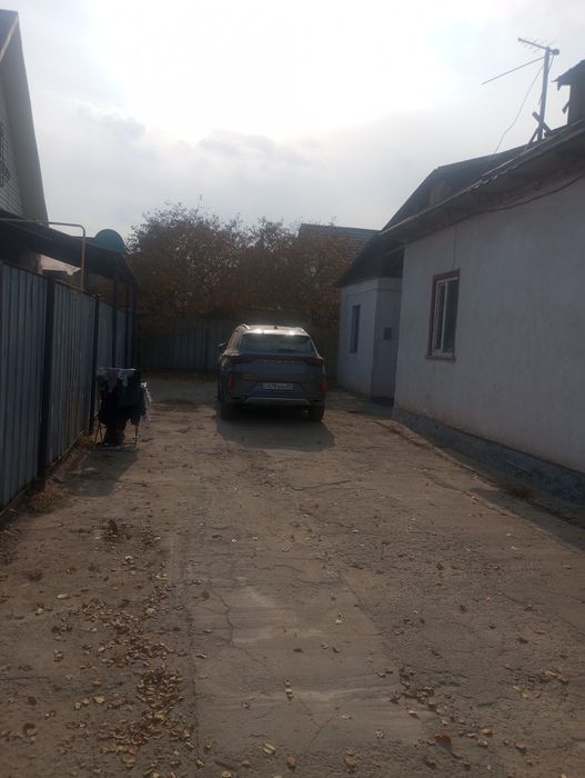 Тыныш көше жайлы көршілер