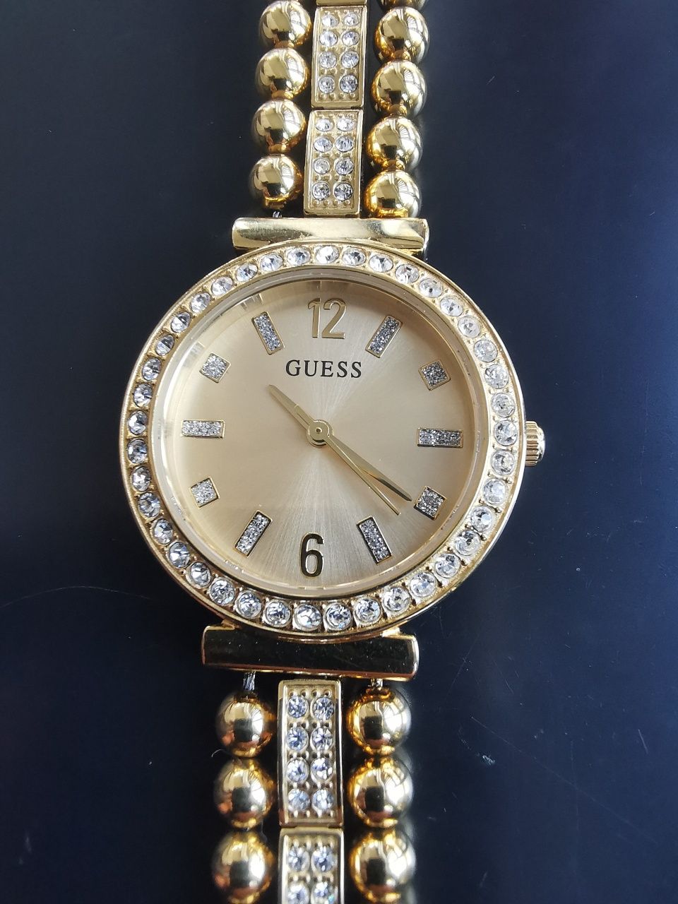 Ceas Guess Lady Quartz 30 mm - Nepurtat!