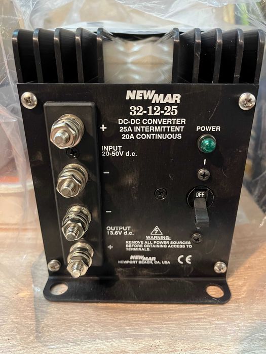 convertor tensiune input 20-50V DC, output 13,6V DC 20A